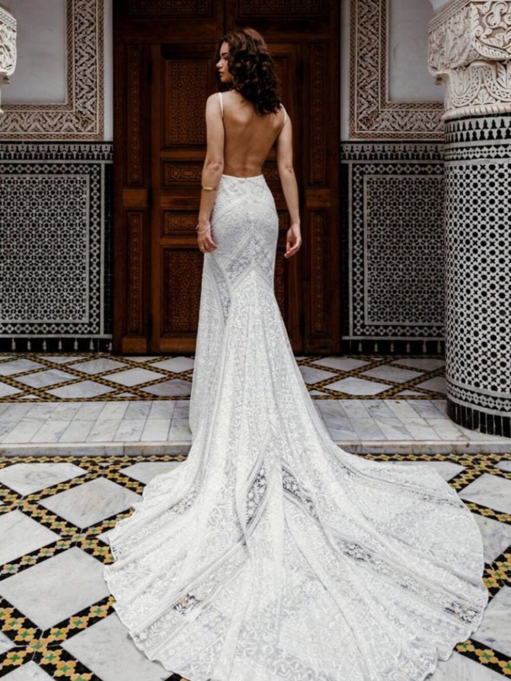 Rue De Siene Tulum Wedding Gown Size 10 - Picture 11 of 13